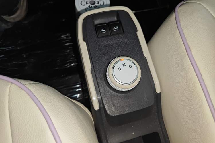 Used Chery QQ QQ Ice Cream 2025 205km Qi Energy Version
