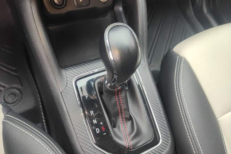 Used CHANGAN CS35 2017 1.6L Automatic Luxury Model Gear Lever