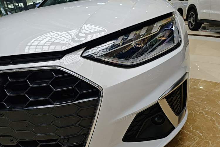 Used Audi A4L 2020 40 TFSI Fashion Dynamic Model Left Front Headlight