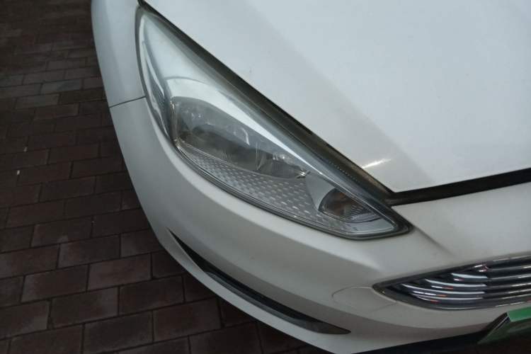 Used Ford Focus 2015 Sedan 1.6L Automatic Trend Model