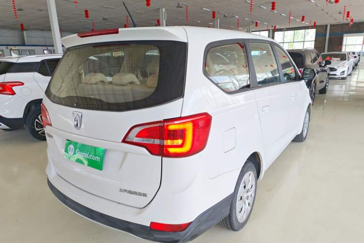 Used Baojun 730 2019 1.5L Manual Value Edition 7 Seats China VI Emission Standard
