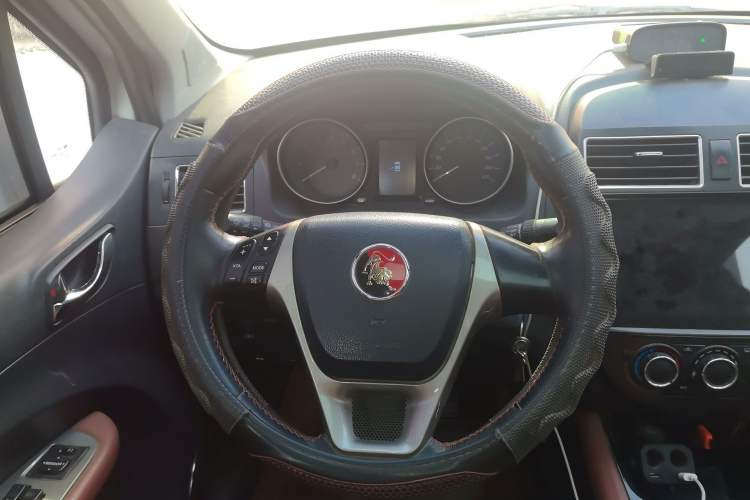 Used FORTHING Joyear X5 2015 1.6L Manual Luxury Model Steering Wheel