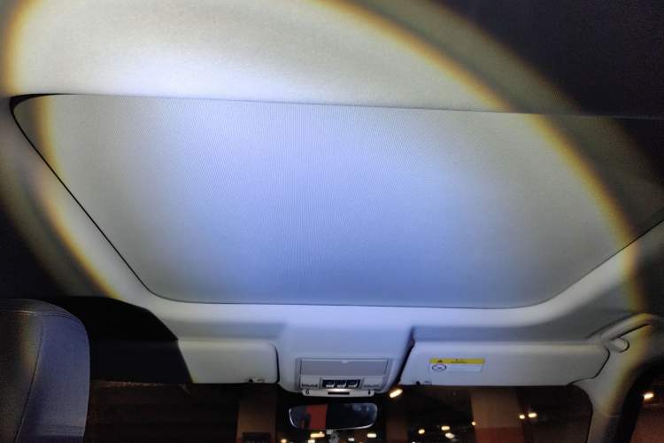 Used Land Rover Discovery 2017 3.0 SC V6 S