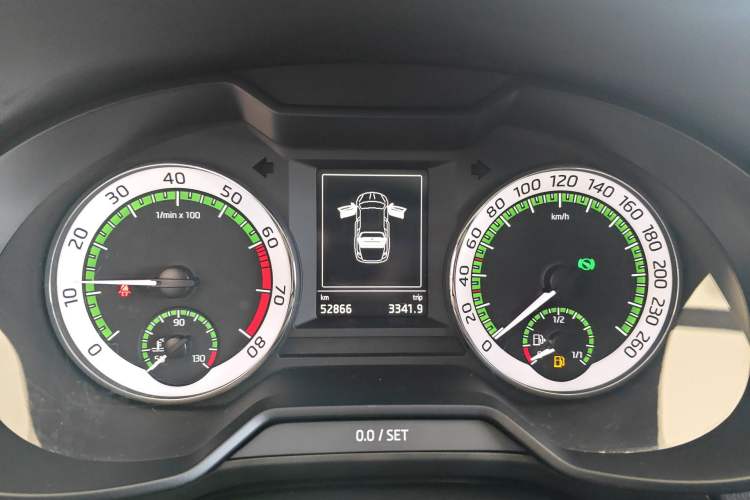 Used Skoda Octavia 2019 1.5L Automatic Smart Drive Luxury Edition China V Standard