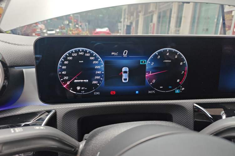 Used Mercedes-Benz CLA AMG 2024 AMG CLA 35 4MATIC
