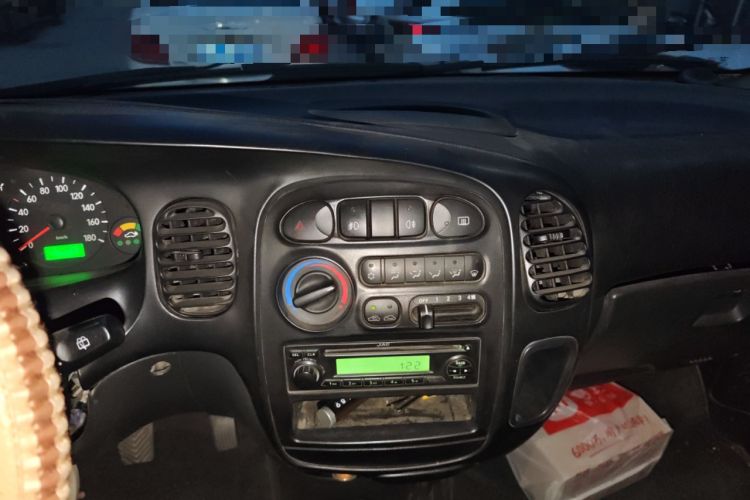 Used JAC Group Refine 2011 2.0L "Family Love" Gasoline Standard Edition HFC4GA3