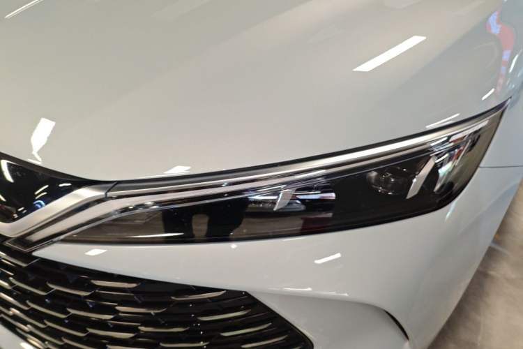 Used BYD Qin L 2024 DM-i 80KM Beyond Model
