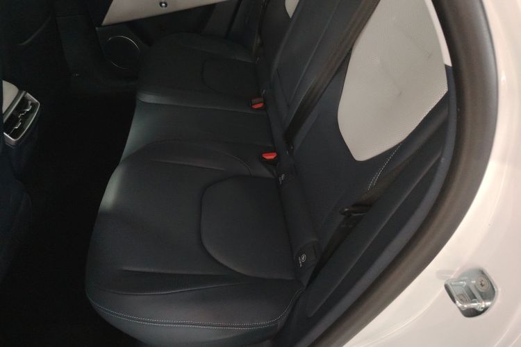 Used ARCFOX Alpha T5 2025 520 PRO Left Rear Seat