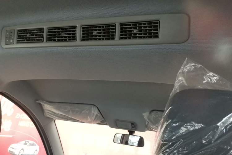 Used Wuling Hongguang New Energy 2025 Extended-Range Hybrid 50KM Comfort Version