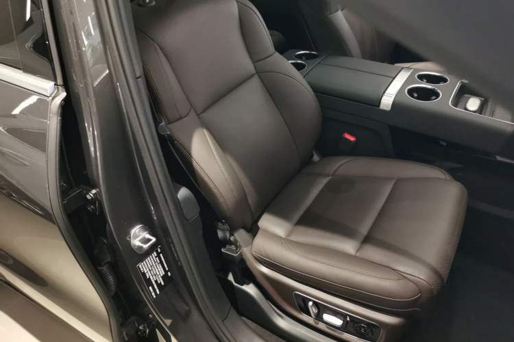 Used Li Auto L9 2022 Max model
