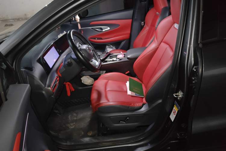 Used Changan UNI-T 2020 1.5T Prestige Version
