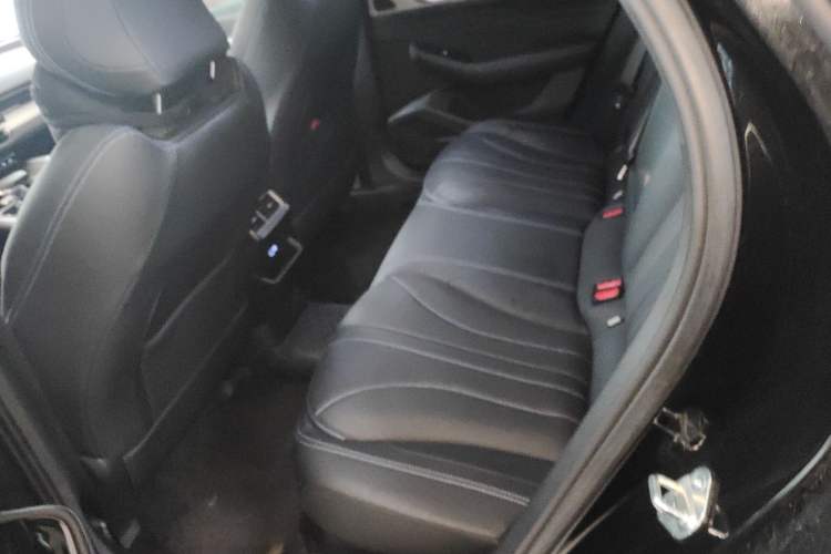 Used Geely Auto Preface 2025 Dongfang Yao 1.5TD Kunlun Edition Left Rear Seat
