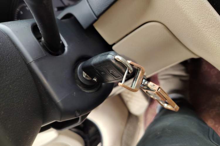 Used Volkswagen Passat 2011 1.8T Automatic Luxury Model
