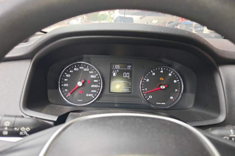 Used Roewe i6 2020 PLUS 1.6L CVT 4G Connected Glory Flagship Edition
