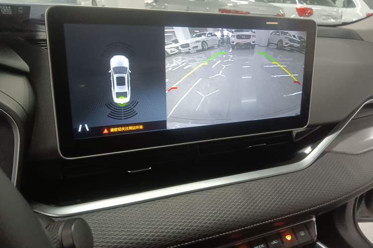 Used Geely Auto Preface 2021 2.0TD Luxury Version Audio And AC Panel