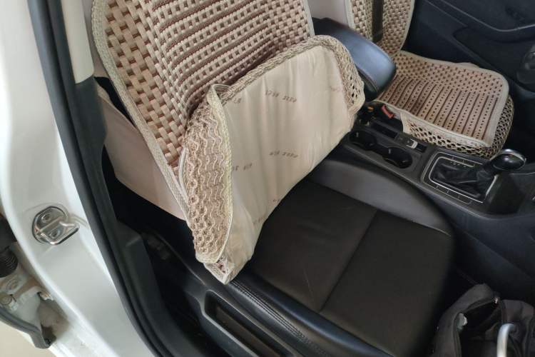 Used Volkswagen Golf 2016 1.6L Automatic Fashion Model