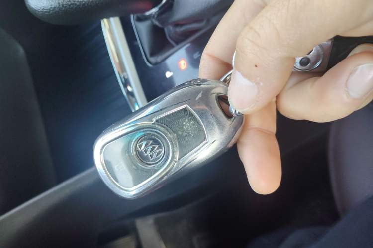 Used Buick GL6 2019 18T 6-Seater Connected Luxury Version China VI Standard