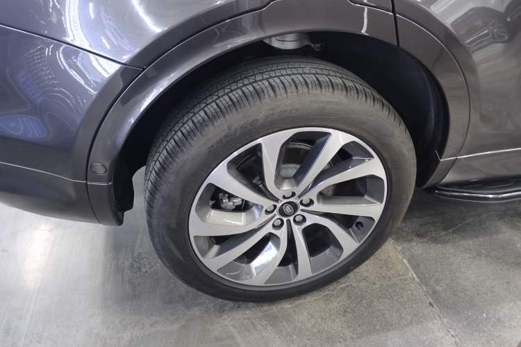 Used Land Rover Discovery Sport 2023 249 PS R-Dynamic SE Performance Tech Edition
