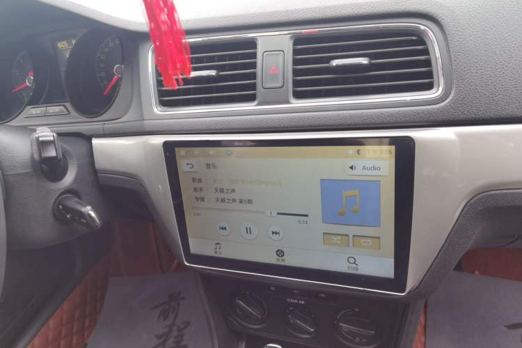 Used Volkswagen Gran Lavida 2017 1.6L Automatic Fashion Edition
