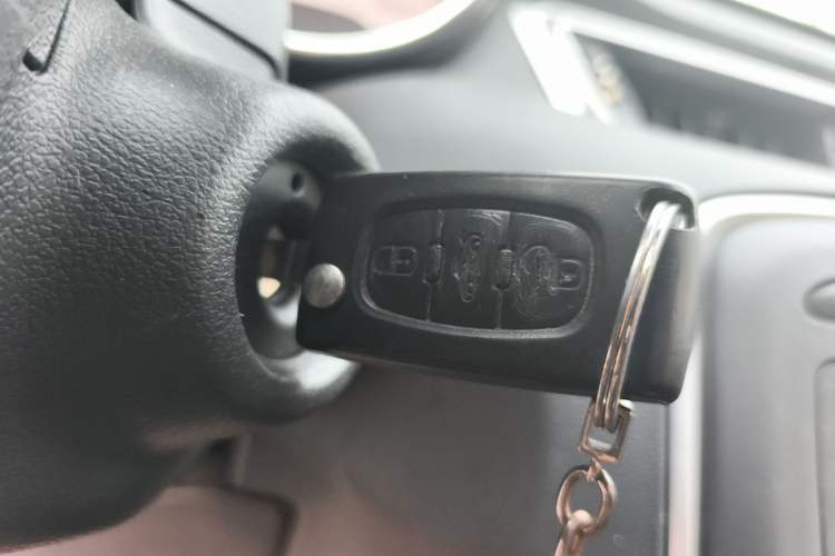 Used Peugeot 308 2014 Enjoy Edition Classic 1.6L Automatic Premium Model
