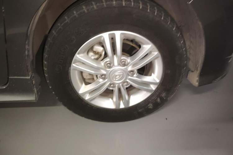 Used SAIC MAXUS G10 2019 PLUS 2.0T Automatic Elite Edition China VI Standard
