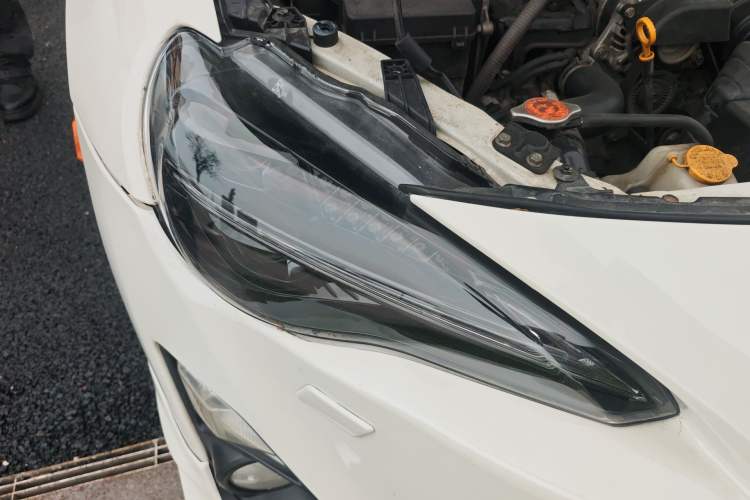 Used Toyota 86 2013 2.0L Automatic Luxury Version
