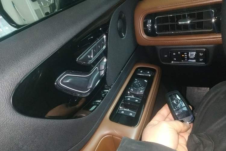 Used Lincoln Aviator 2021 3.0T V6 Four-Wheel Drive Zunya Edition