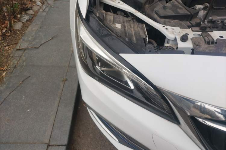 Used Buick Verano 2018 Sedan 15S Automatic Leading Model