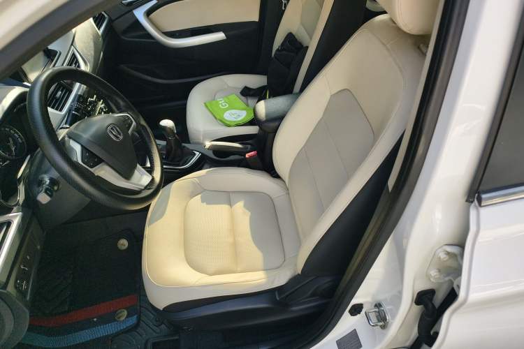 Used Changan Alsvin V7 2016 1.6L Manual Enjoyment Model China V Standard
