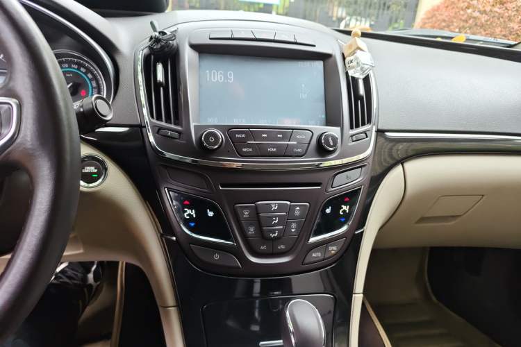 Used Buick Regal 2014 2.0L Elite Fashion Edition