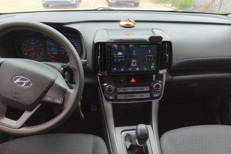 Used Hyundai ix35 2018 2.0L Manual Two-Wheel Drive Zhiyong·Changzhi Edition
