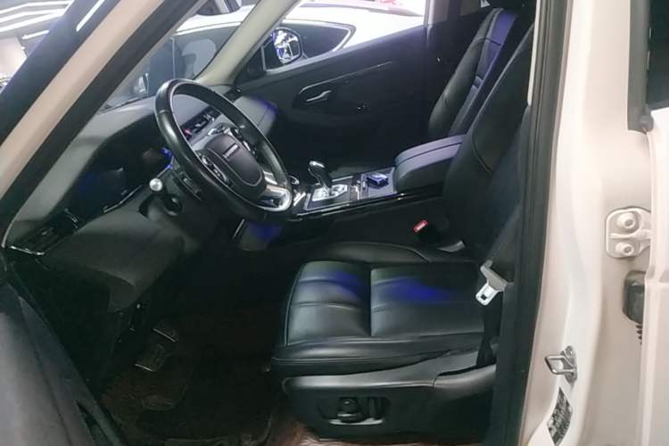 Used Land Rover Range Evoque 2020 249 PS R-DYNAMIC SE Sport Technology Edition