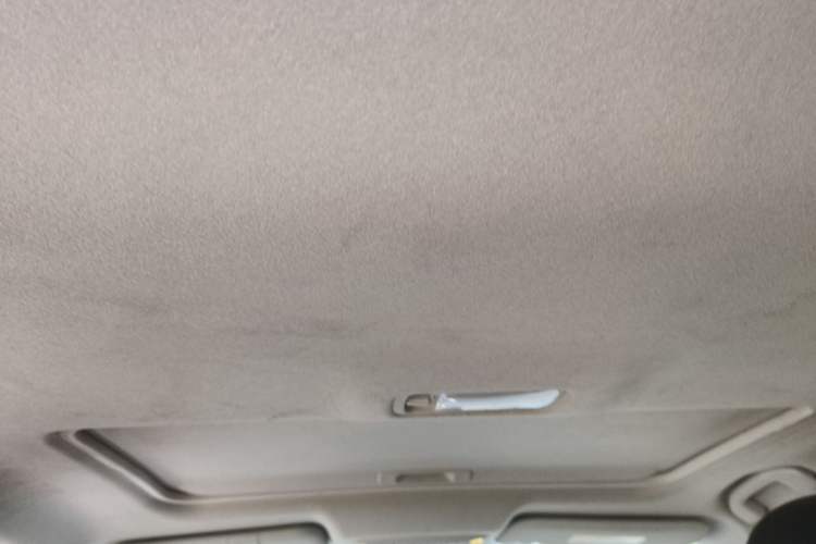 Used Nissan Sylphy 2019 1.6XV CVT Smart Connect Luxury Edition China VI Standard Headliner