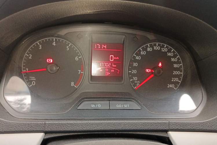 Used Volkswagen Jetta 2015 Zhuihui Edition 1.6L Manual Comfort Model