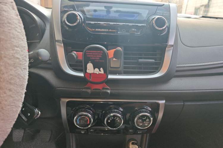 Used Toyota YARiS L Zhi Xuan 2016 Revised 1.3E Manual – Charming Edition