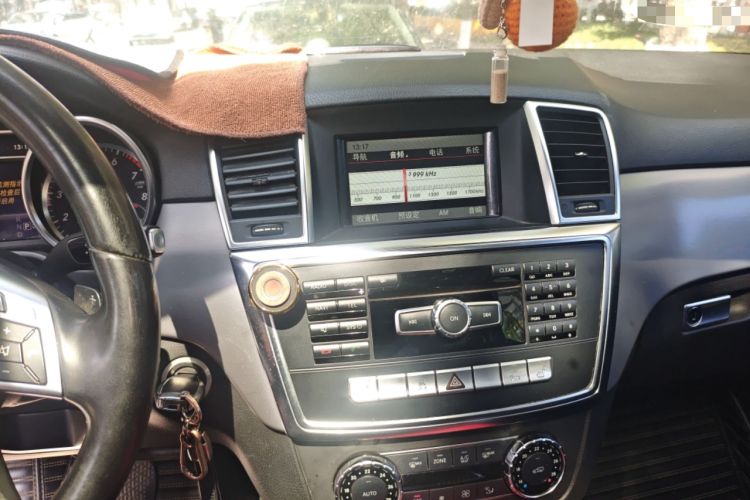 Used Mercedes-Benz M-Class 2012 ML 300