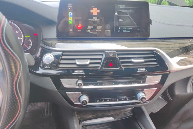 Used BMW 5 Series 2018 Restyled 530Li Leading Edition M Sport Package
