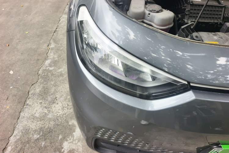 Used Volkswagen ID.3 2024 Outstanding Edition Right Front Headlight