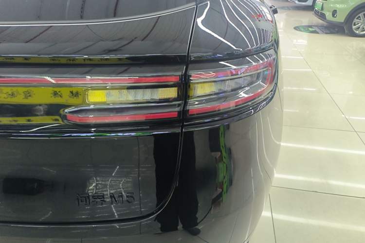 Used Hima AITO M5 2025 Extended-Range Ultra Rear-Wheel-Drive Version