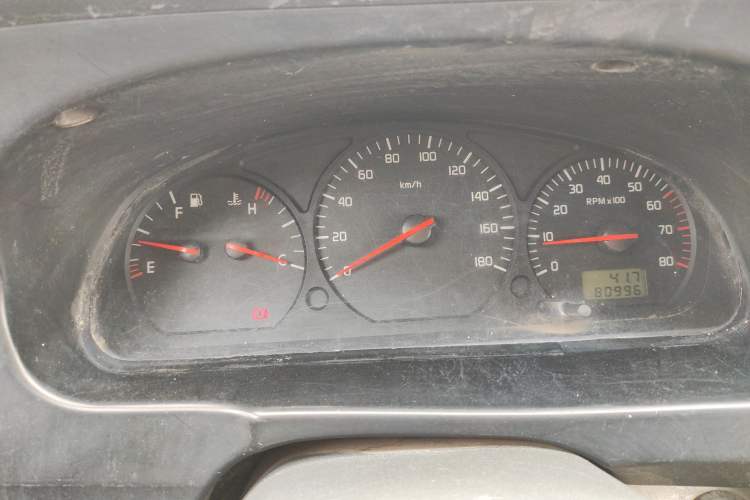 Used Jinbei Hiace 2011 2.0L 5th Generation Kuaiyunwang Comfort Type K 4G19