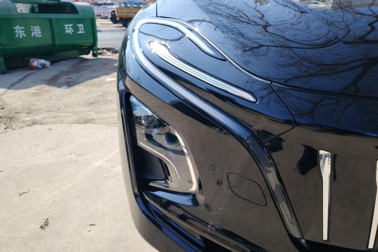 Used Hongqi E-QM5 2023 620km PLUS
