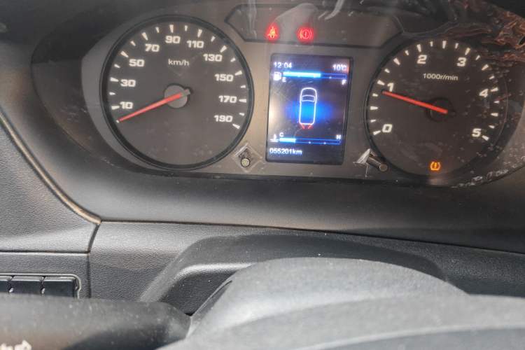 Used Iveco Eurocargo 2020 2.3T Manual Super Rui Long Wheelbase Short Overhang High Roof China VI F1A