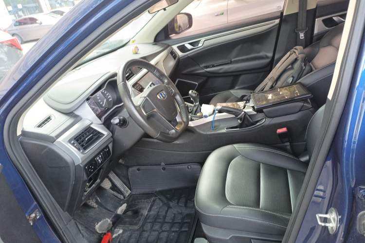 Used Geely Auto Emgrand GL 2017 1.8L Manual Elite Model