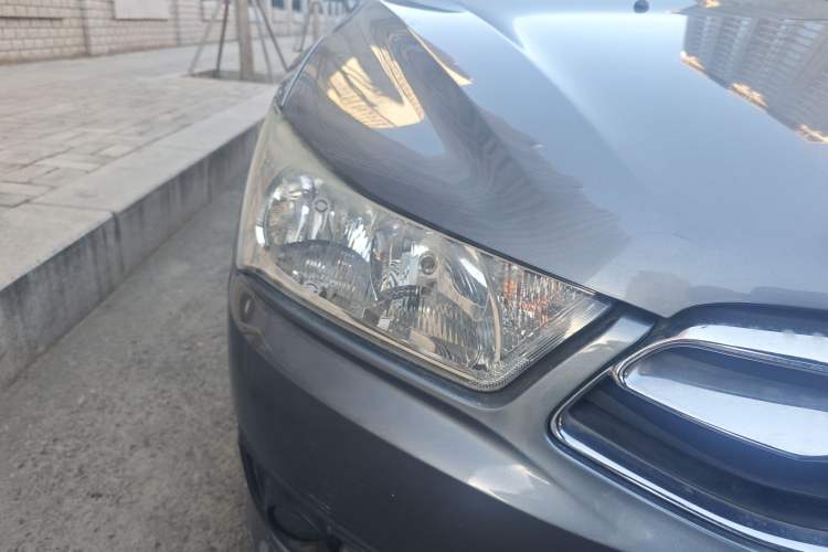 Used Citroen C-Quatre 2012 Sedan 1.6L Automatic Prestige Model Right Front Headlight