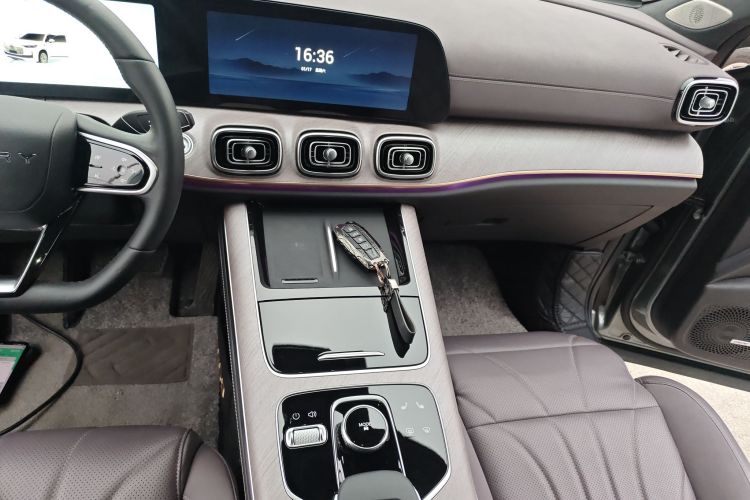 Used Chery Tiggo 9 2025 2.0T Automatic Two-Wheel Drive Luxury Edition 5 Seats