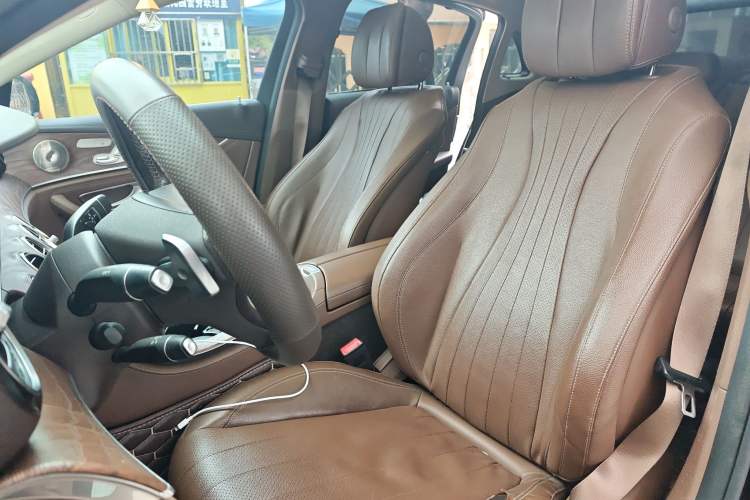 Used Mercedes-Benz E-Class 2018 Facelift E 300 L Luxury Edition