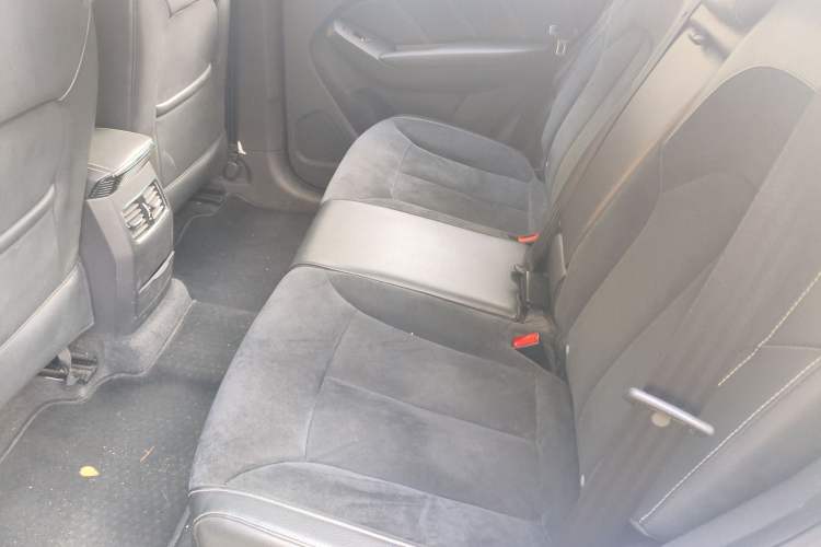 Used Roewe RX5 New Energy 2017 eRX5 50T Hybrid Connected Prestige Flagship Edition