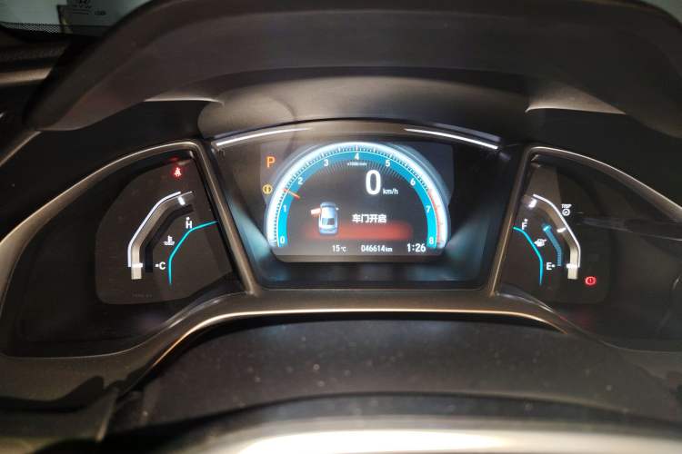 Used Honda Civic 2016 220TURBO CVT Luxury Edition
