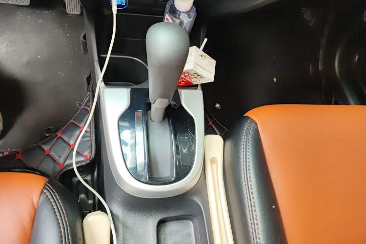 Used Honda Fit 2014 1.5L SE CVT Fashion Model