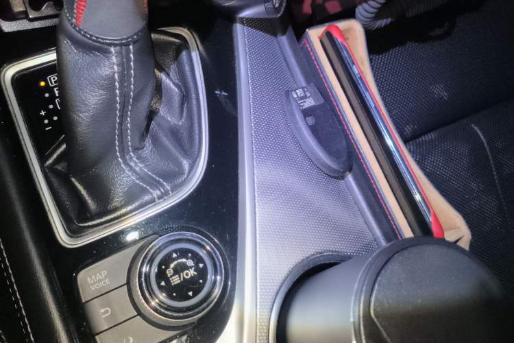 Used Infiniti Q50 2014 3.7L Luxury Sport Edition